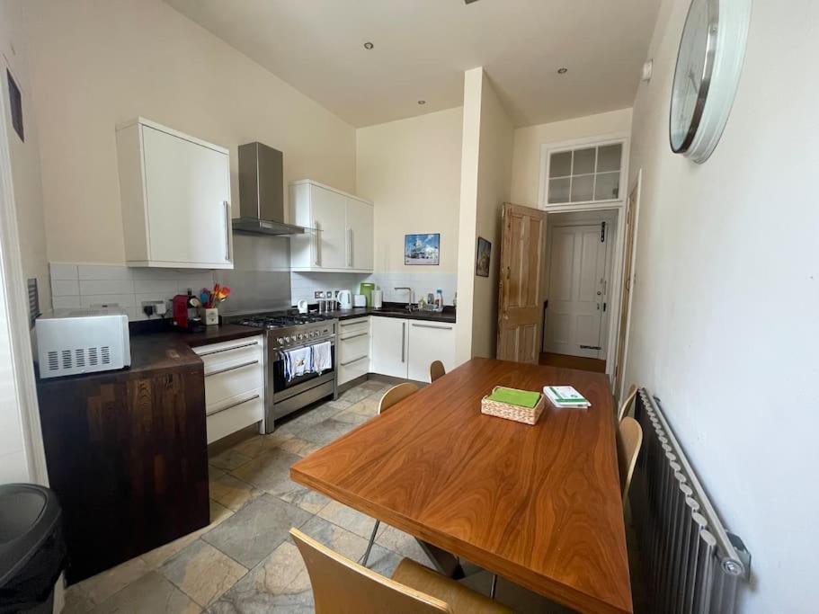 Appartement Stunning West End Flat! à Glasgow Extérieur photo