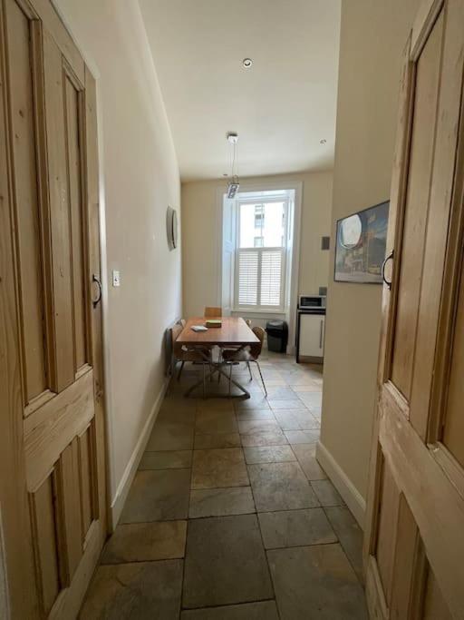 Appartement Stunning West End Flat! à Glasgow Extérieur photo